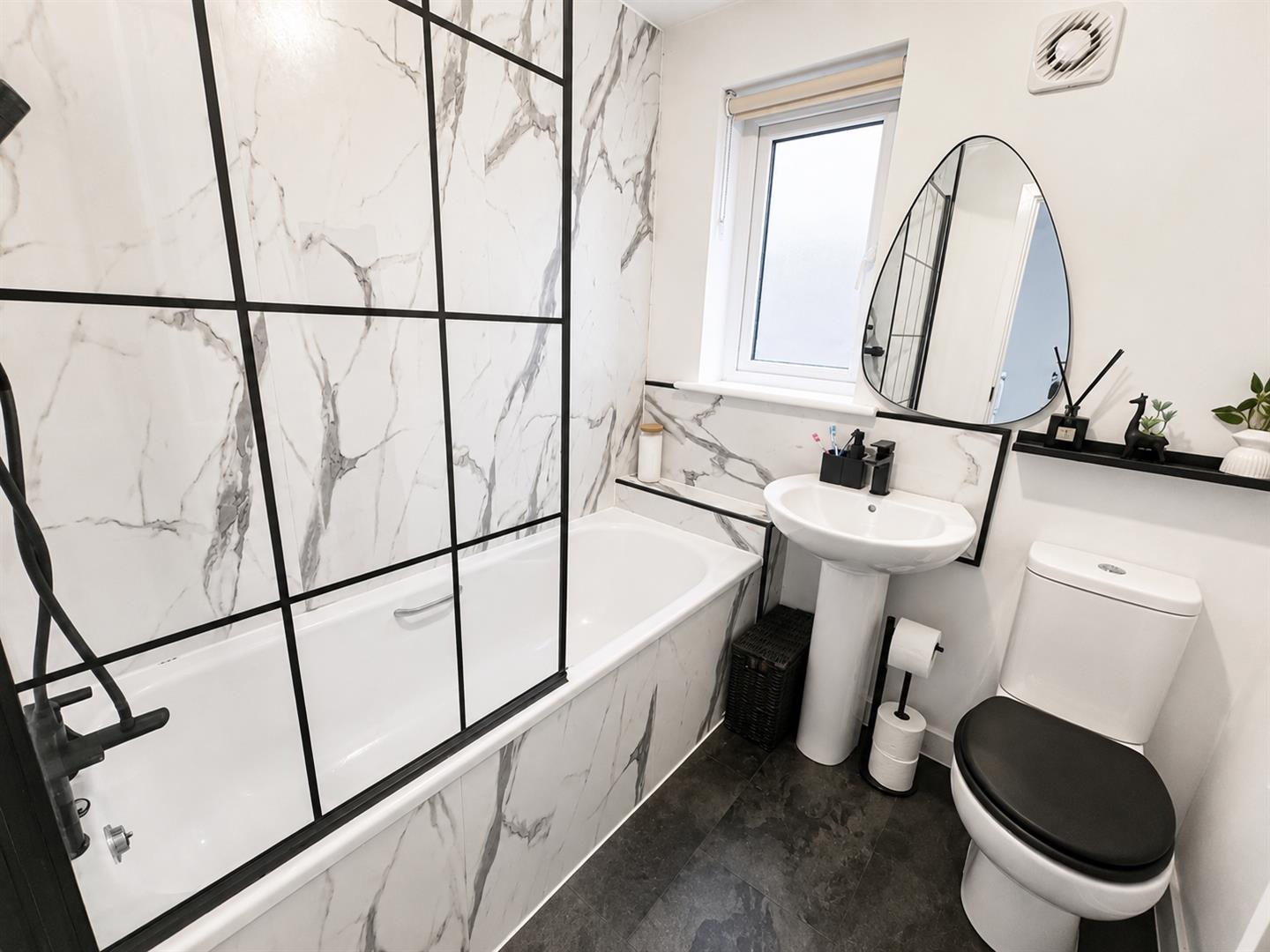 Llwyngwern, Hendy, Pontarddulais, Swansea, SA4 0AB